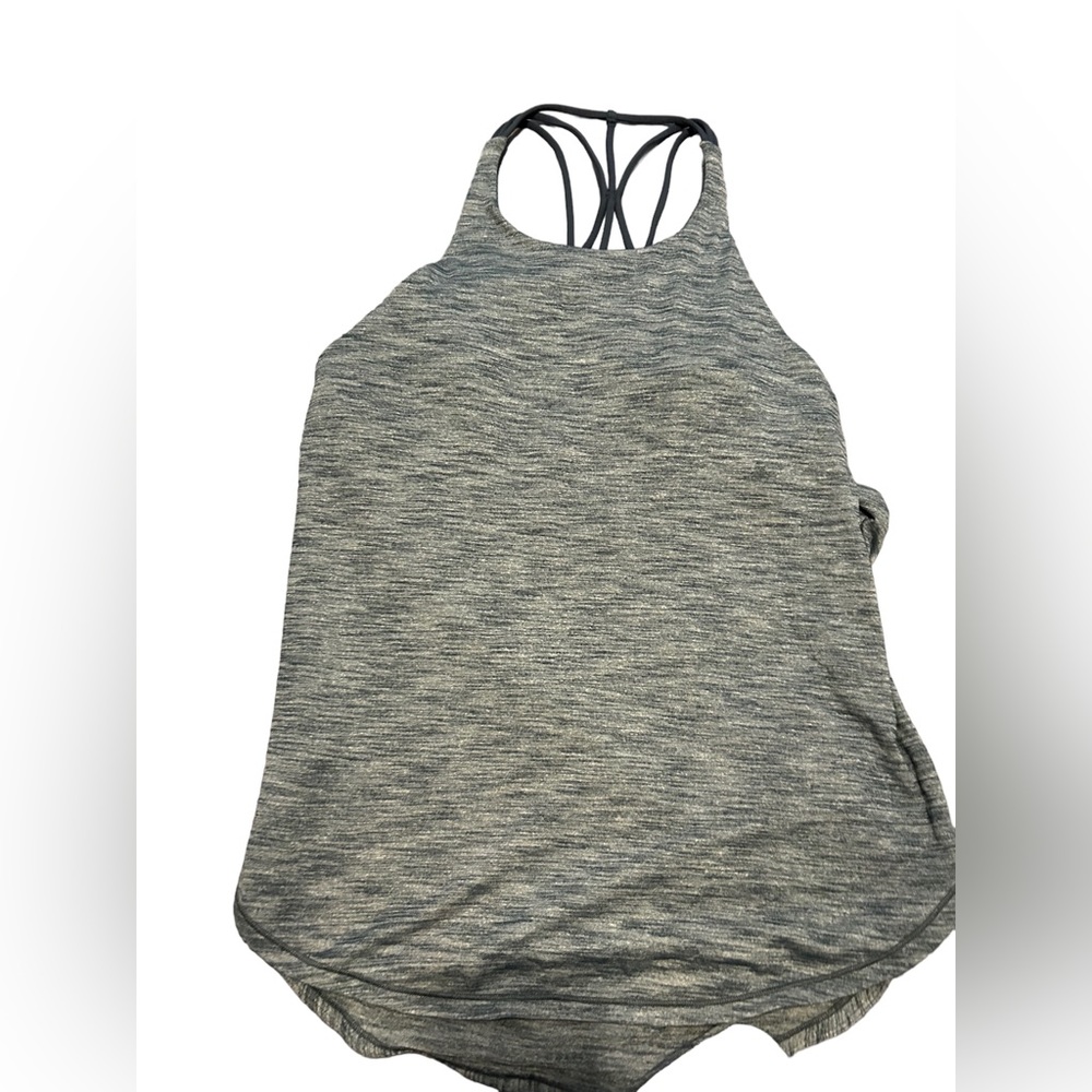 Lululemon Free to be Serene tank with bra Size 10